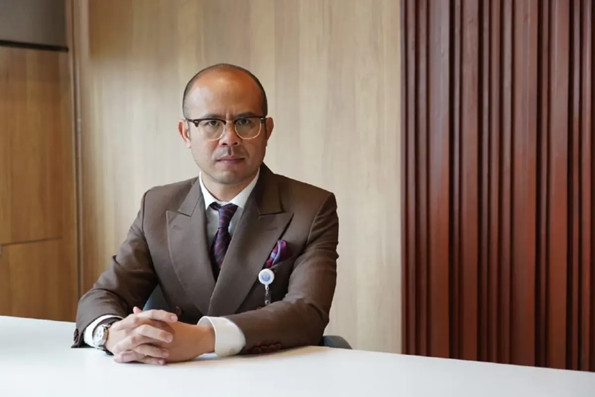 นายนิติพล ผิวเหมาะ 