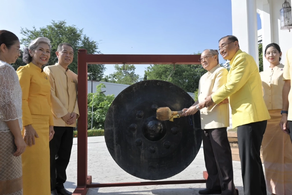 วธ. จัด 'พิธีเจริญพระพุทธมนต์' และกิจกรรมจิตอาสาบำเพ็ญสาธารณประโยชน์ ถวายพระราชกุศล พระบาทสมเด็จพระบรมชนกาธิเบศร 