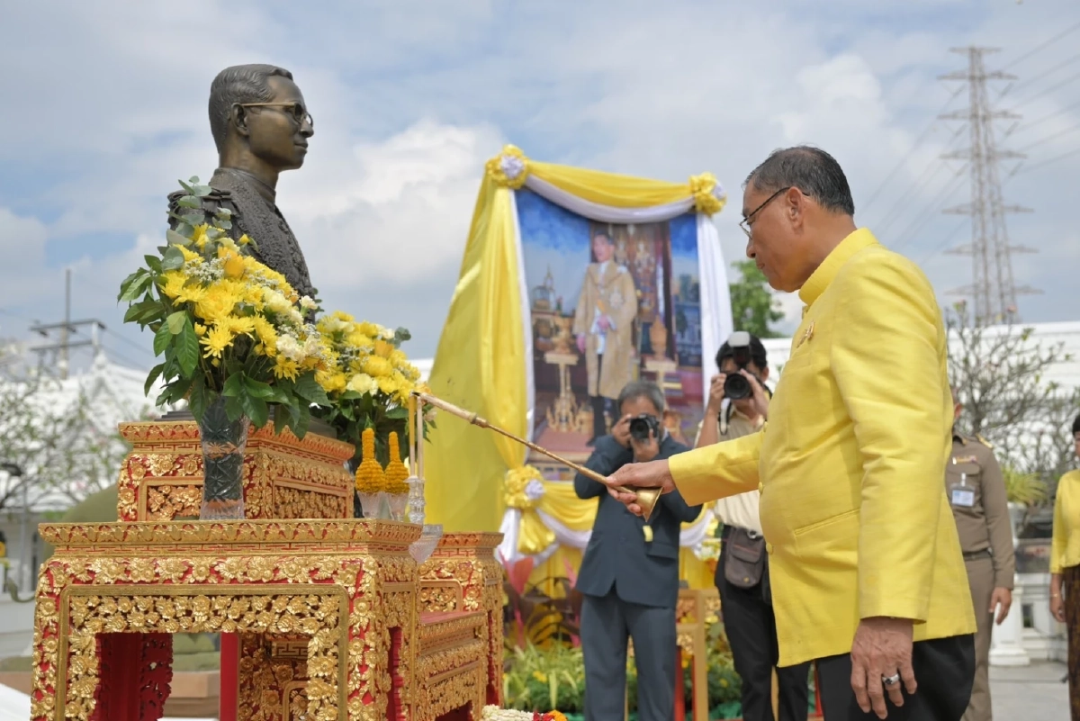 แรงงานไทยกลับจากอิสราเอล วันที่ 16 ต.ค 66วธ. จัด 'พิธีเจริญพระพุทธมนต์' และกิจกรรมจิตอาสาบำเพ็ญสาธารณประโยชน์ ถวายพระราชกุศล พระบาทสมเด็จพระบรมชนกาธิเบศร 