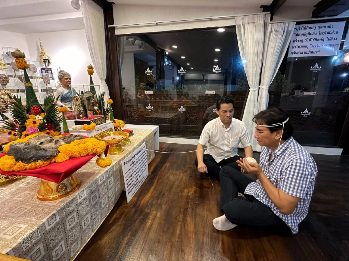 ผวา 'ทูน หิรัญทรัพย์' ค้างคืนกับหนังหน้าครู เพื่อนเจอดี เผ่นกลับตั้งแต่ตี 3