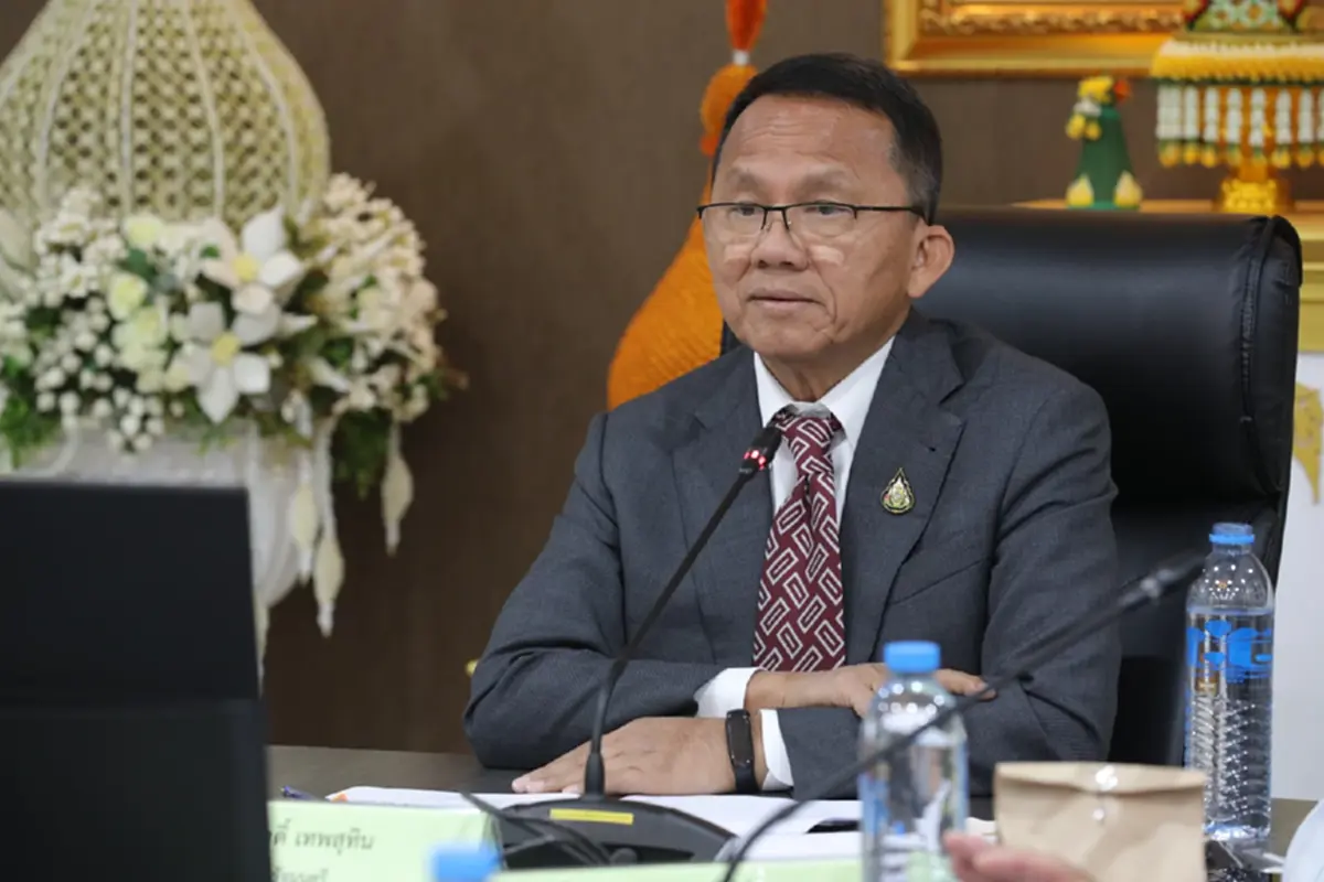 นายสมศักดิ์ เทพสุทิน