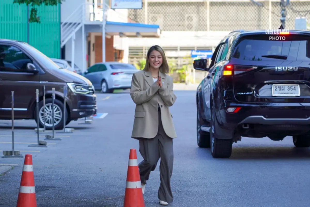 น.ส.วทันยา บุนนาค