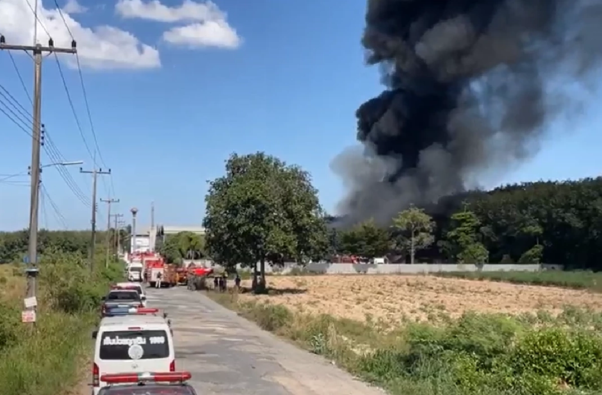 ไฟไหม้โรงงานรีไซเคิล