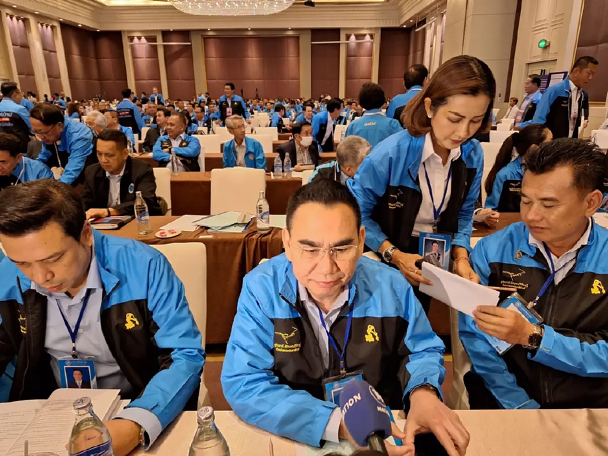 'ต่อพิฆาต' ผงาด 'หัวหน้าพรรคประชาธิปัตย์คนที่9' ด้วยคะแนนท่วมท้น 88.5%