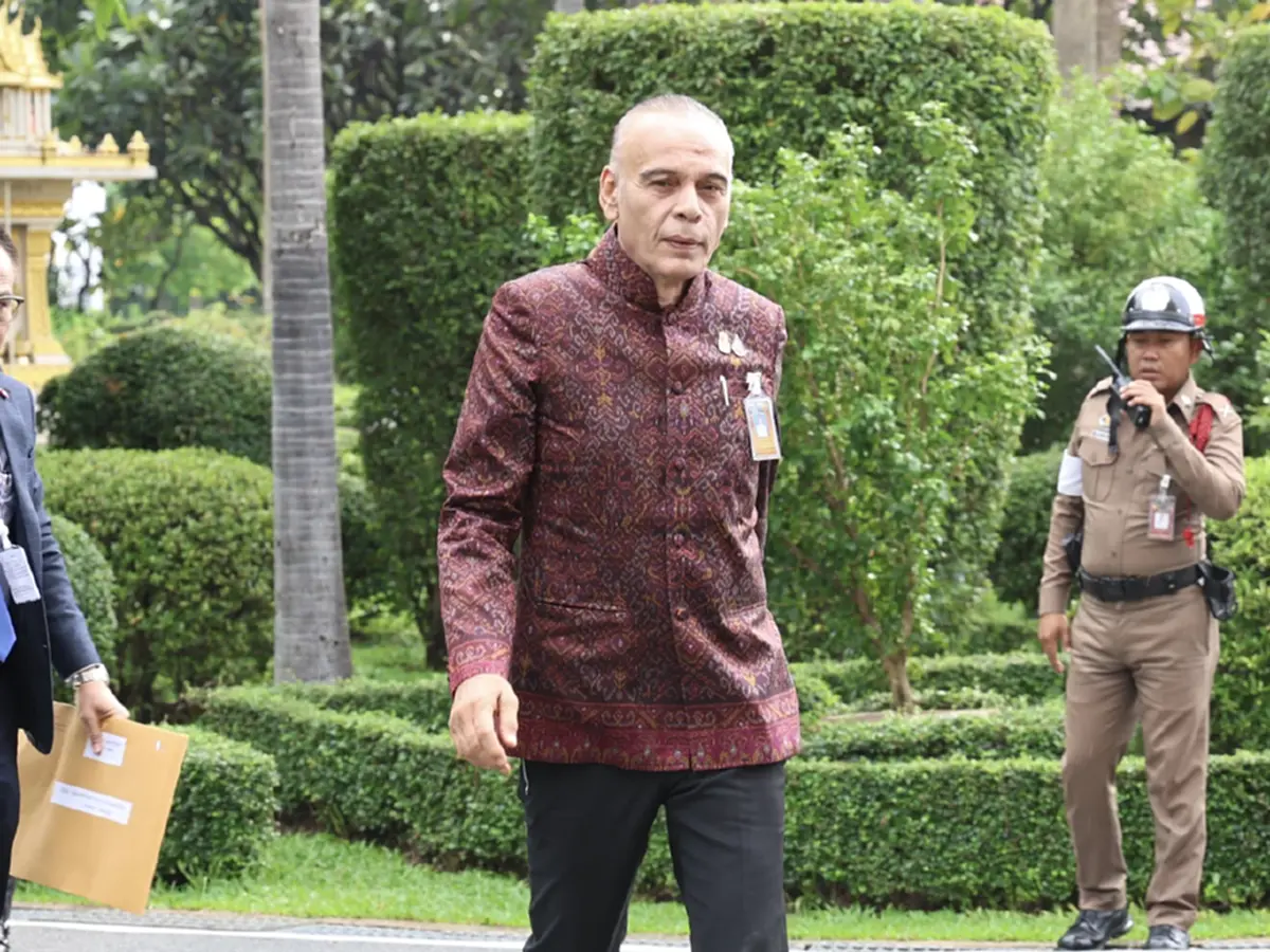 ชาดา ไทยเศรษฐ