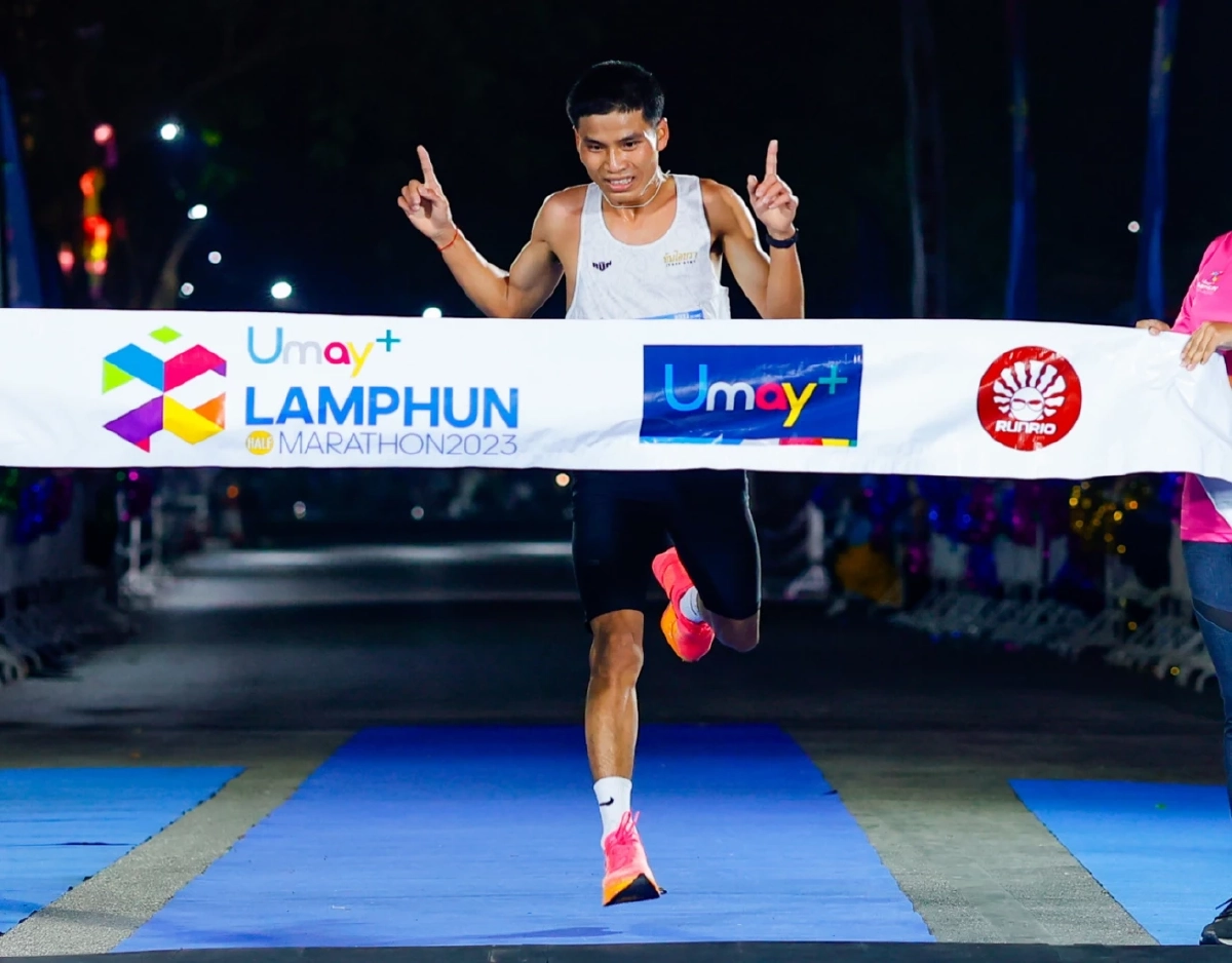 ปอดเหล็ก เคนยา คว้าชัย Umay+ Lamphun Half Marathon 2023 - ไทยดีที่สุด  อนุชา พาดา