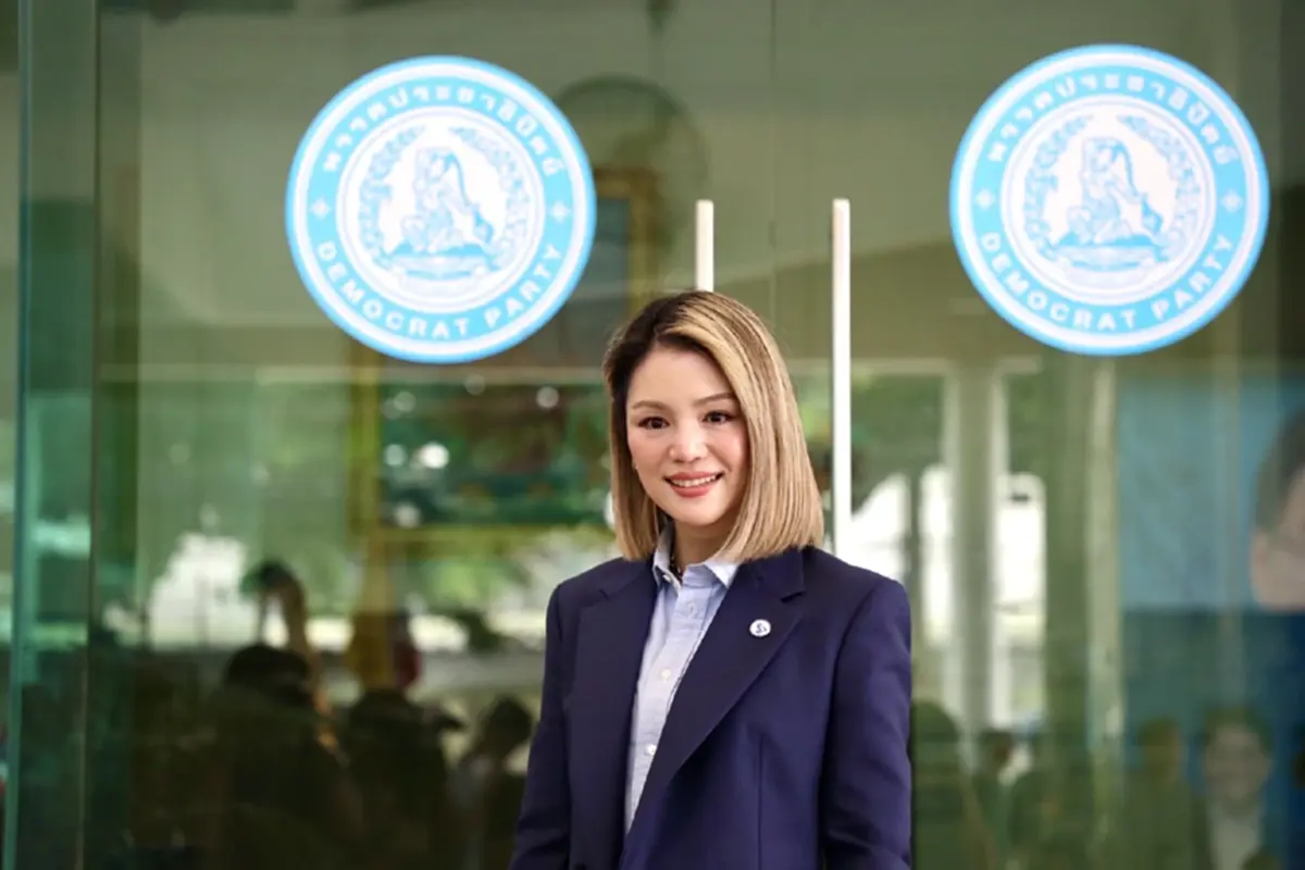 มาดามเดียร์ ชวนชาว ปชป.ร่วมฟื้นศรัทธา อุดมการณ์  สร้างการเมืองที่เป็นธรรมและเท่าเทียม