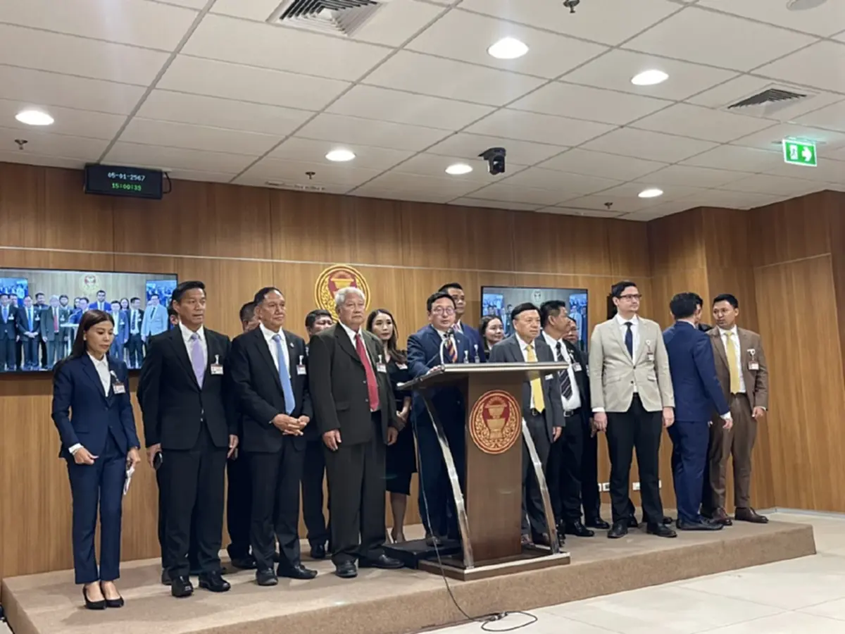 มติ ‘พรรคร่วมฝ่ายค้าน’ไม่รับหลักการ ‘งบปี67’ เหตุสอดไส้ไม่ตรงปก