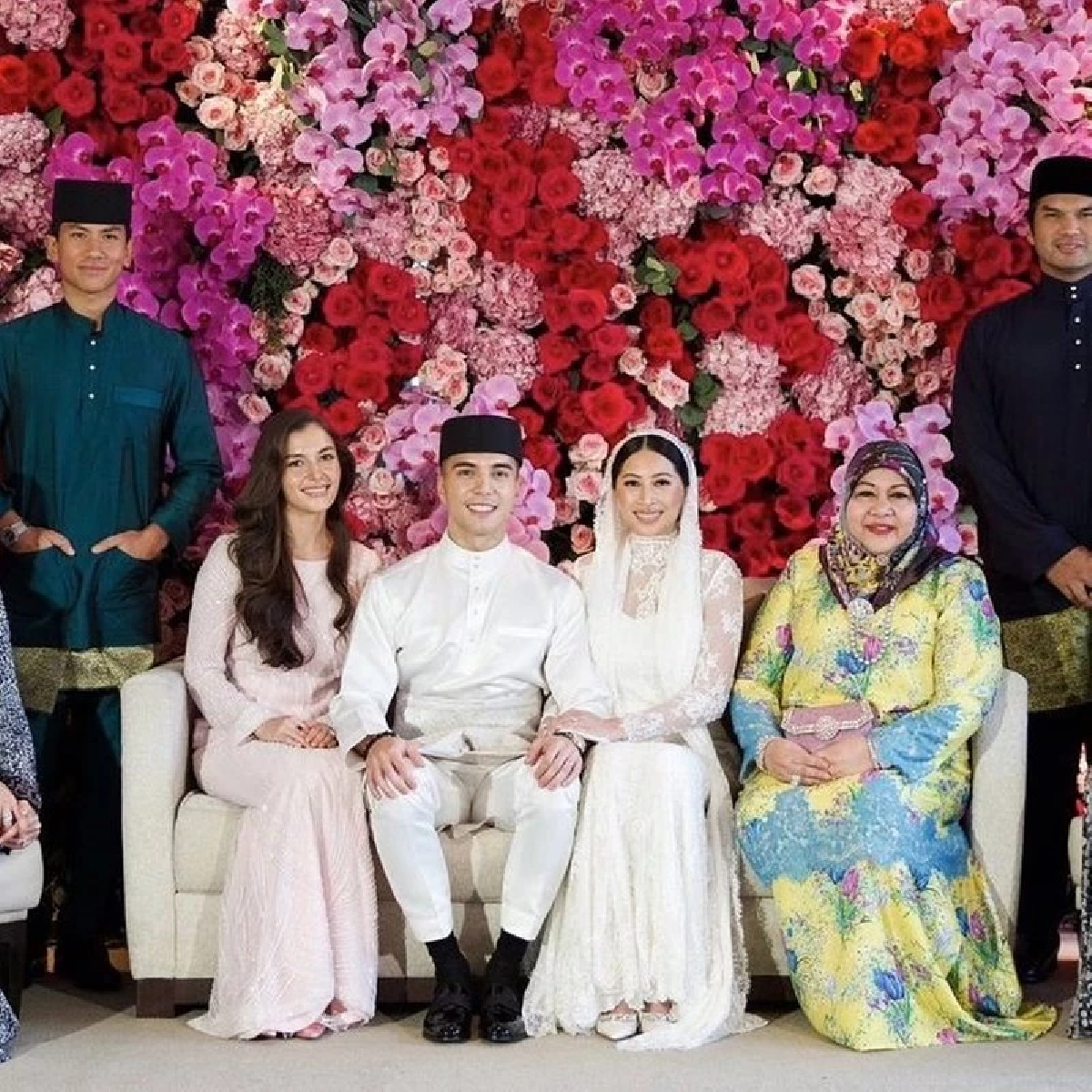 ‘ไฮโซเจนทิรา’ ทายาทบีทาเก้น กลายเป็นพระญาติของราชวงศ์บรูไน ได้อย่างไร?
