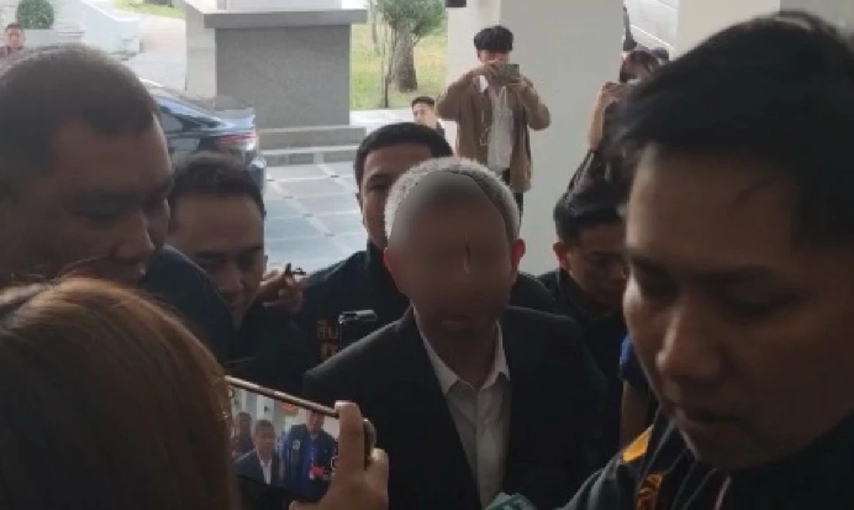 เฮียเกียรติ บินจากมาเก๊า เข้ามอบตัว คดีตีนไก่เถื่อน