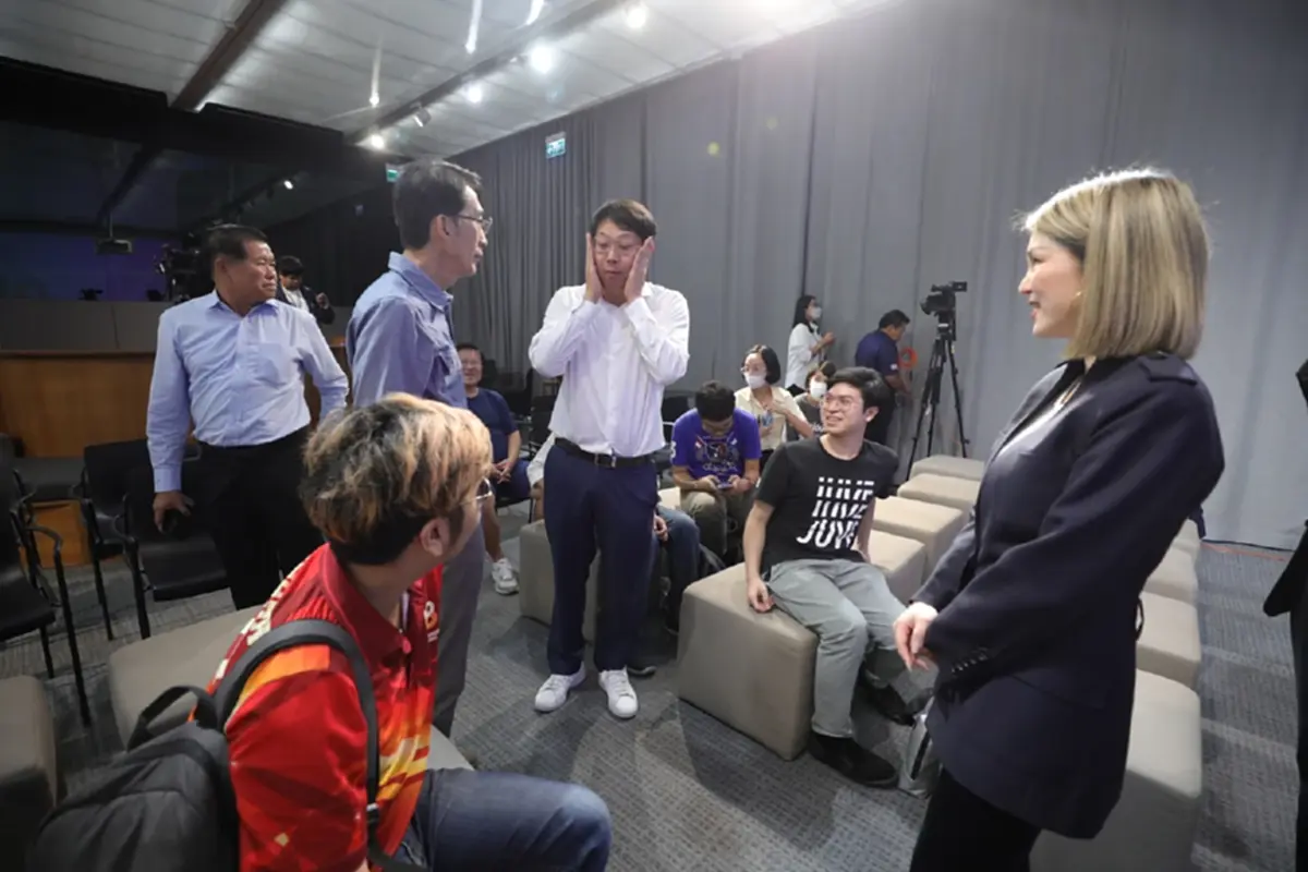 นักวิชาการ ประสานเสียง มองเขียน “รัฐธรรมนูญ” สกัด “รัฐประหาร” เป็นไปได้ยาก