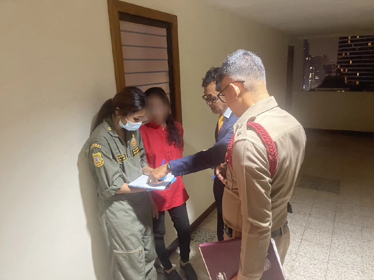 หญิงเมียนมา พยานในที่เกิดเหตุ อ้างเป็นแม่บุญธรรม ผู้ตาย 