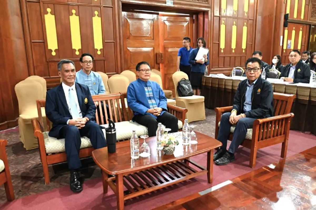 ทีมผู้บริหาร กกต.