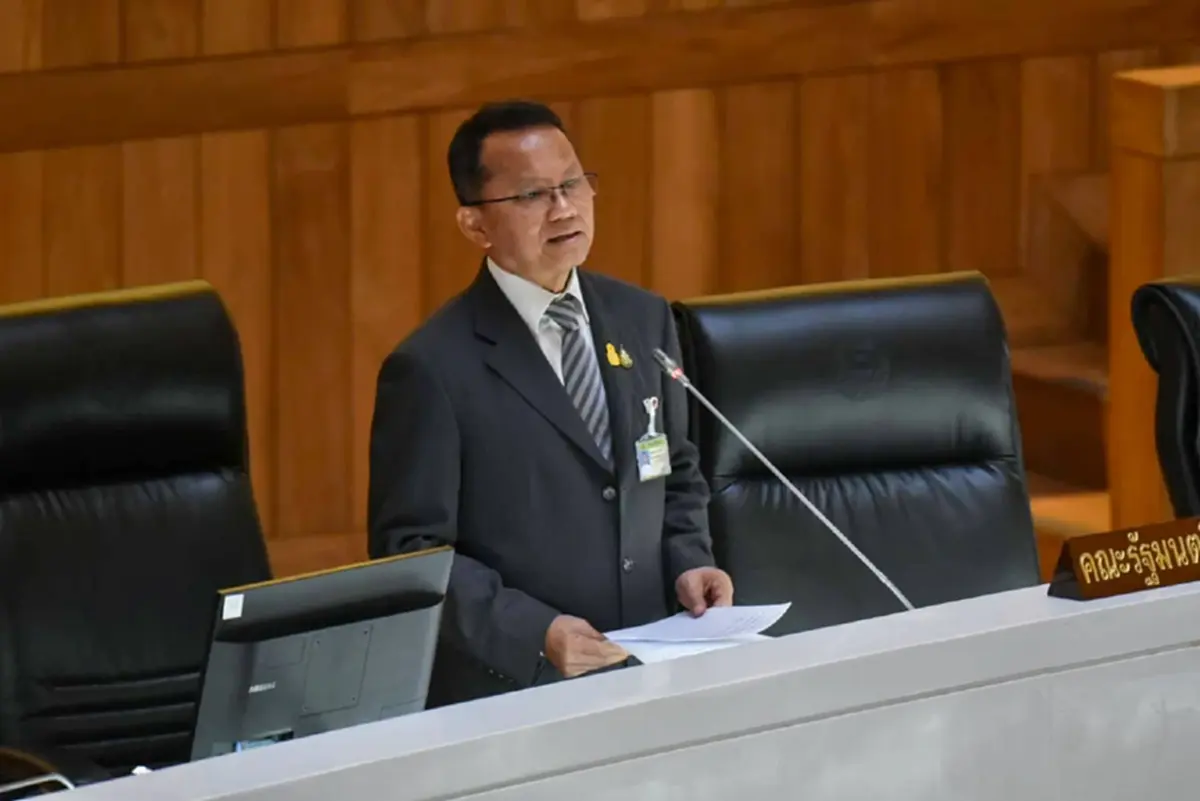 นายสมศักดิ์ เทพสุทิน