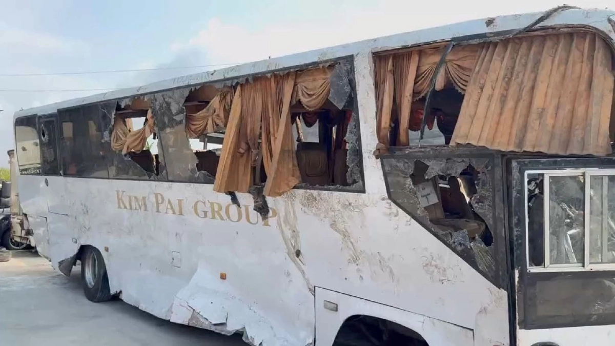 ชี้โชเฟอร์ ขับเร็ว - ไม่ชินเส้นทาง อุบัติเหตุสยอง 3 ศพ เจ็บยกคัน