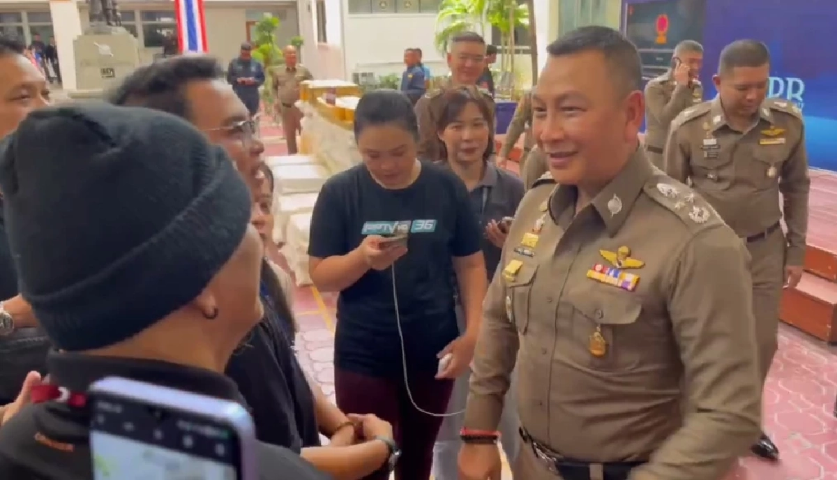 พล.ต.อ.กิตติ์รัฐ  พันธุ์เพ็ชร รองผู้บัญชาการตำรวจแห่งชาติ