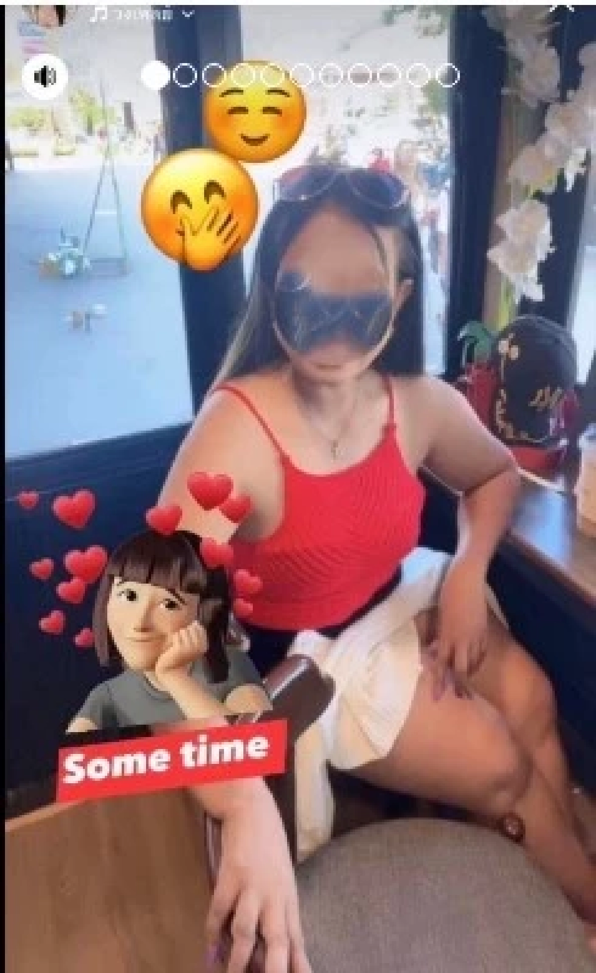 สาวหนีหมายจับโพสต์กินหรูอยู่สบาย