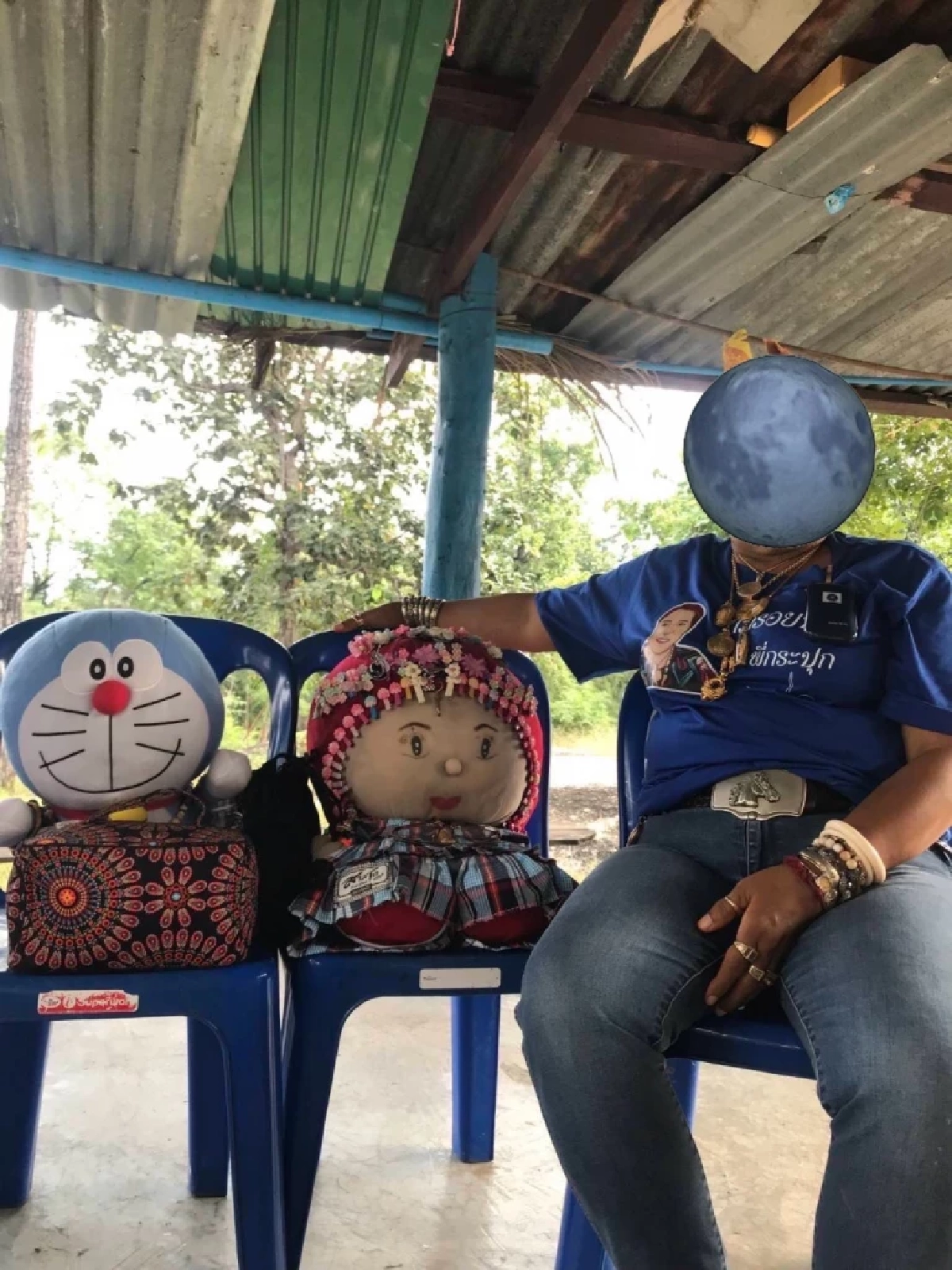 แม่เทพ อ้างเบื้องสูง หลอกให้เช่า คิตตี้-โดเรม่อน สะเดาะเคราะห์แก้กรรม