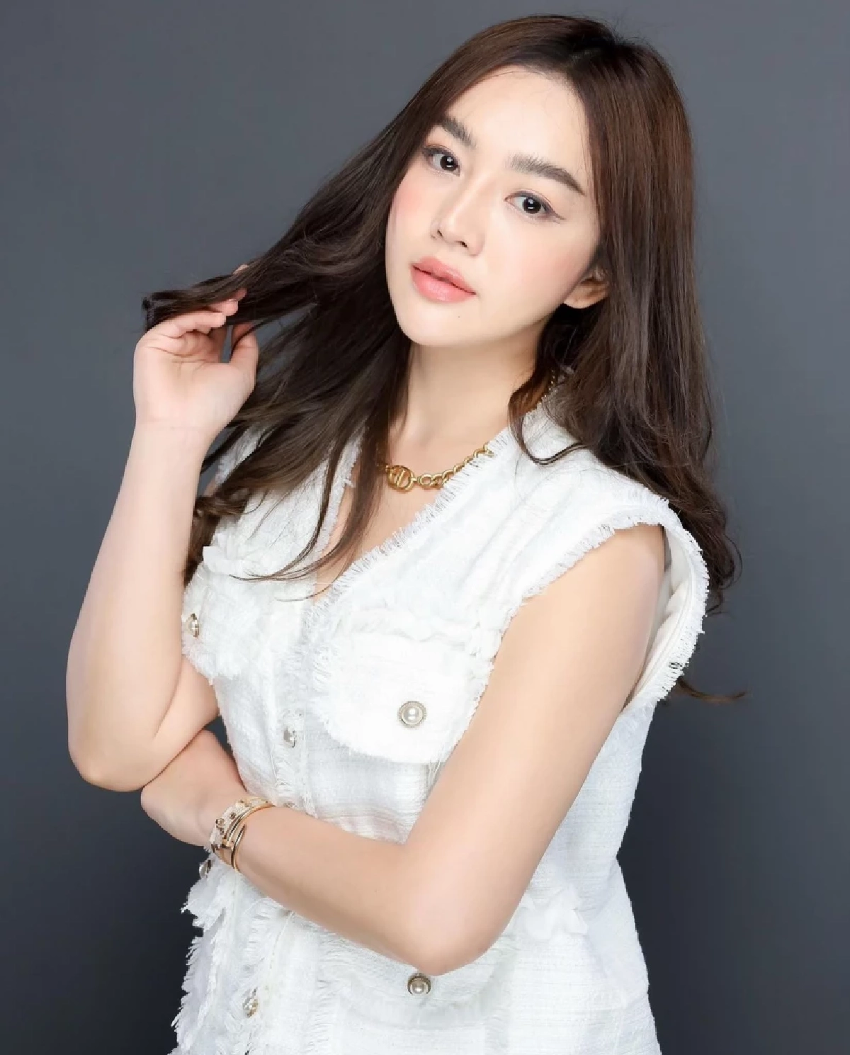 ‘เส้นด้าย สอดอ’ ยอมรับเลิกแฟนเพราะติดเล่นพนัน และจับได้ผู้ชายมีคนอื่น