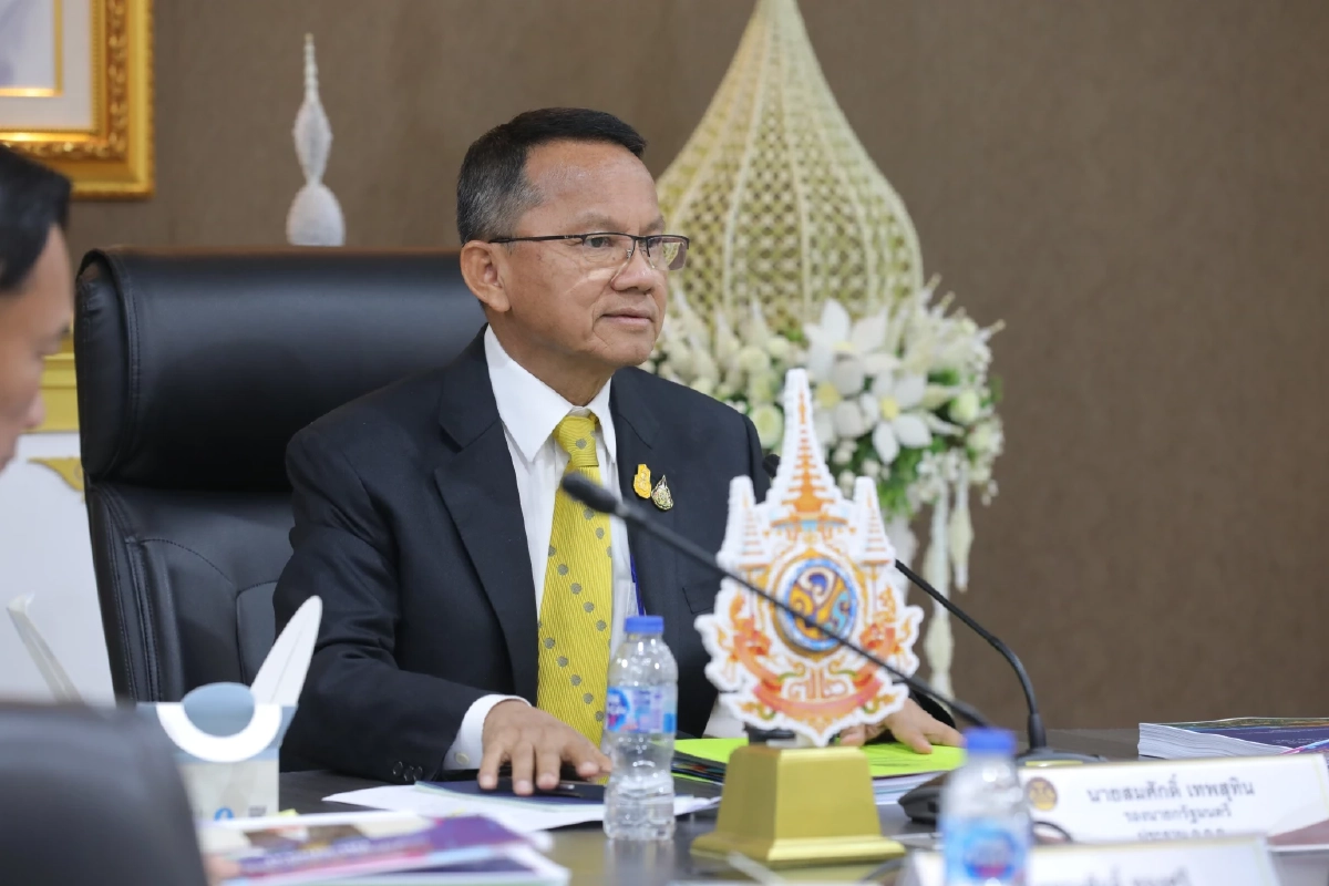 'สมศักดิ์' เล็งให้ อปท. มีภารกิจช่วยป้องกันไฟป่า-สัตว์ป่าทำร้ายคน