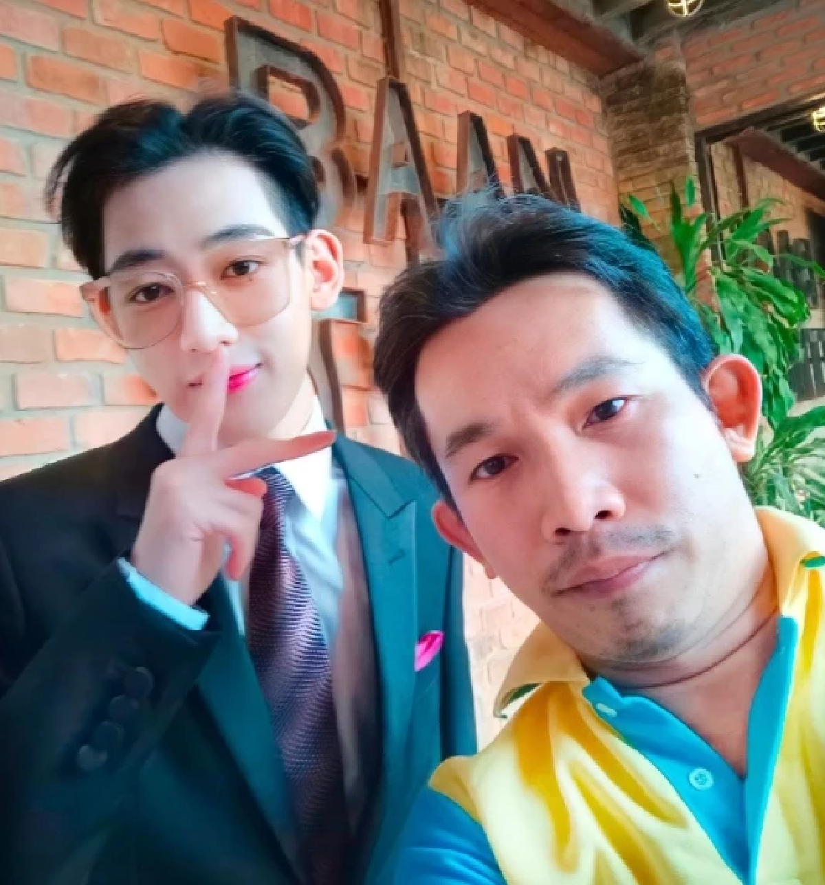 เฉลยยัง ชาวเน็ตเดาต่อไม่ไหว deechatchai คือใคร หลังคลิปคู่ แจ็คสัน เป็นไวรัล
