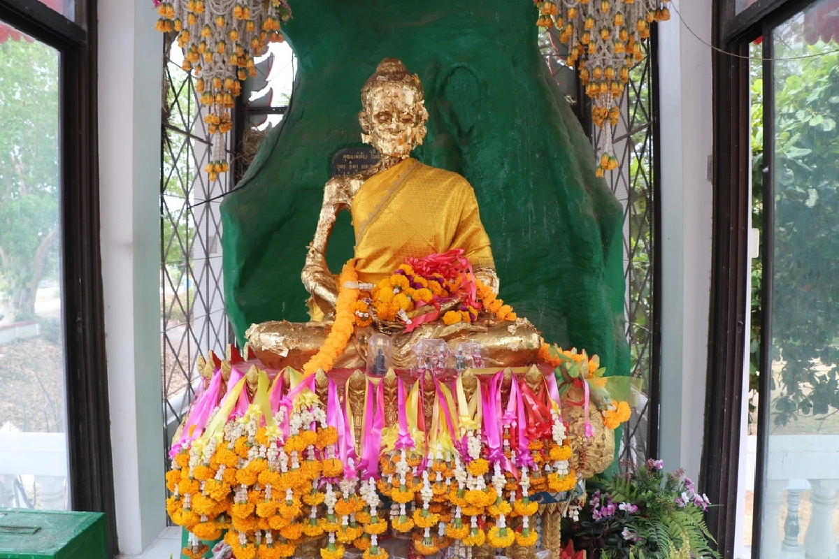 วงจรปิดชัดโจรใจบาป ขโมยลูกนิมิต งัดตู้บริจาคหลวงพ่อผอม