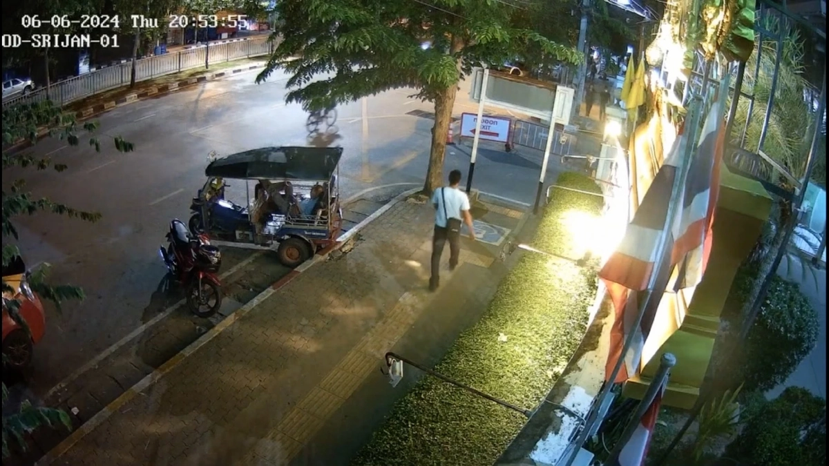 วงจรปิดเผยนาทีสลด คนร้าย บุกลั่นไกใส่คนไข้ดับสลดกลางโรงพยาบาลดัง