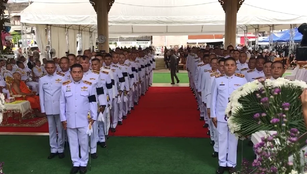 เพื่อนตำรวจสุดอาลัย ร่วมงานพระราชทานเพลิงศพ "พ.ต.ท.กิตติ์ชนม์ จันยะรมณ์"