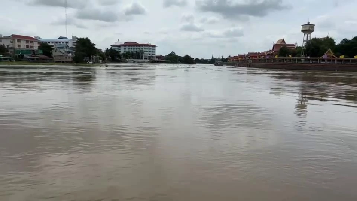 นักหาสมบัติใต้น้ำ งมเจอกะโหลกสีดำสนิท เชื่อเป็นของคนโบราณ