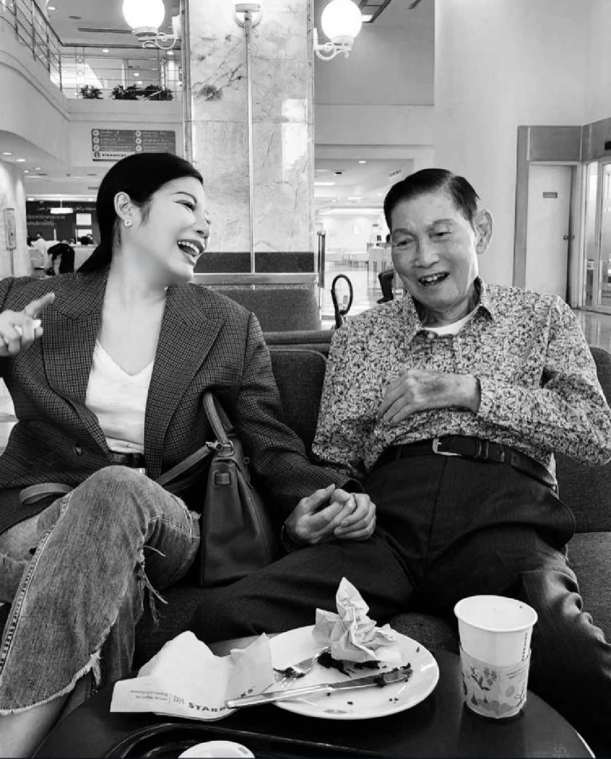 เศร้า \"แหวนแหวน\" หลานคุณตา \"ชรินทร์ นันทนาคร\" เผยเรื่องที่เสียใจมากที่สุด