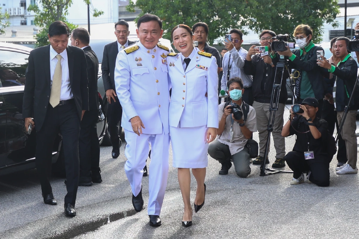 ผลโพลชี้ ประชาชนไม่เชื่อว่า “อุ๊งอิ๊ง” บริหารประเทศโดยไม่มี “ทักษิณ”