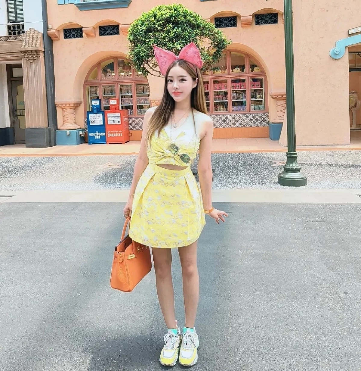 เกิดอะไรขึ้น? \"กัสจัง จีราร์\" โพสต์จอดำ แคปชั่นน่าห่วง แฟนๆส่งกำลังใจแน่น
