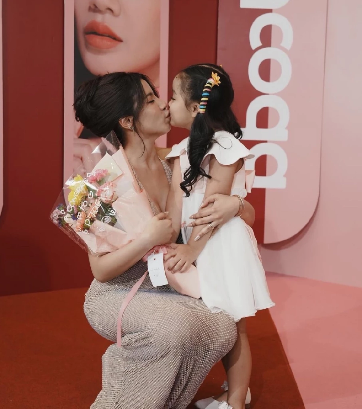 อัปเดตชีวิตล่าสุด "ใบเตย อาร์สยาม" หลังเจอมรสุมหนัก กลับมาแล้ว ปังกว่าเดิม
