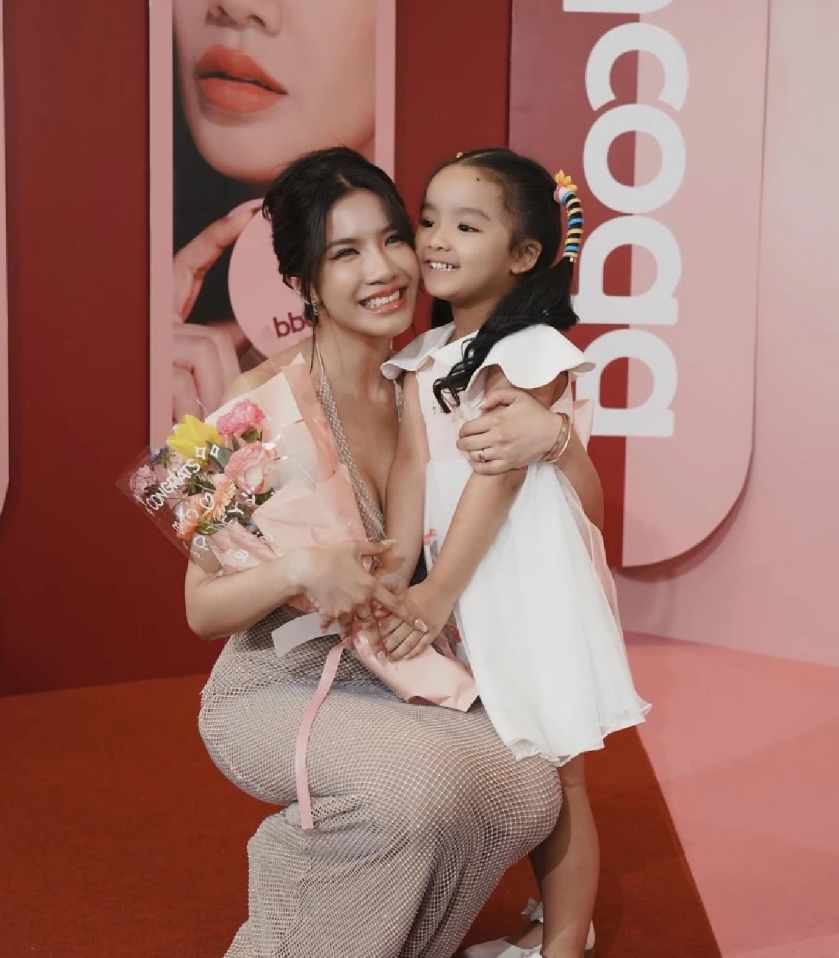 อัปเดตชีวิตล่าสุด "ใบเตย อาร์สยาม" หลังเจอมรสุมหนัก กลับมาแล้ว ปังกว่าเดิม