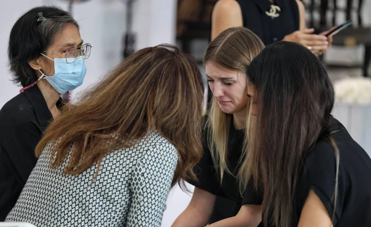 เปิดภาพ "อ๋อม อรรคพันธ์" จีบ "ดาเรีย เชฟรุก" ภรรยาสาวชาวต่างชาติ ที่เกาะเต่า