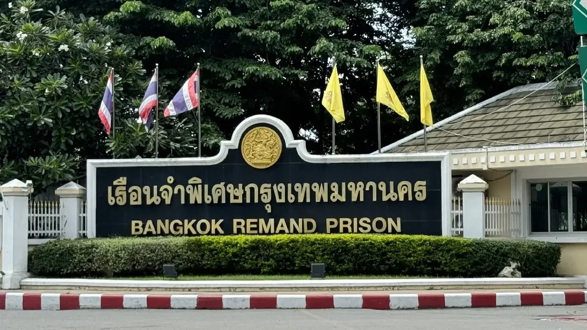 "บอสพอล" ฉุน! พนักงานสอบสวน ปล่อย "อัจริยะ" ฟังสอบปากคำ "บอสแล็ป" งงมีหน้าอะไร?