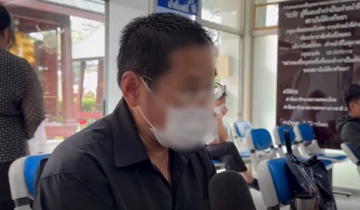 นายจิรวัฒน์ อายุ 56 ปี  พ่อของผู้เสียชีวิต และผู้บาดเจ็บ