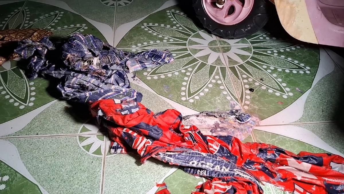 สาวแค้นผัวเก่า บุกบ้าน "สาดน้ำกรด" กระเด็นโดนลูก 8 ขวบ