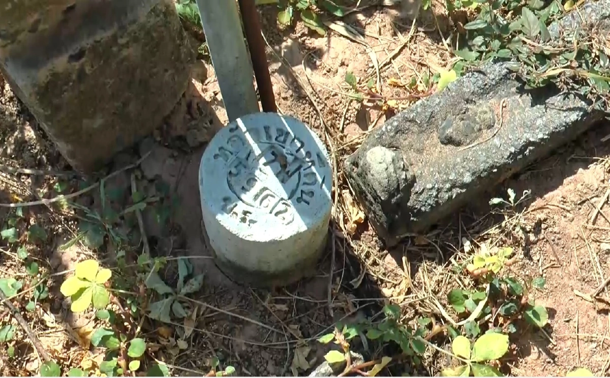 ยายตาบอด-เดินไม่ได้ ร้องเอาผิด อบต. บุกรุกสร้างถนนทับที่มีโฉนด เกือบไร่