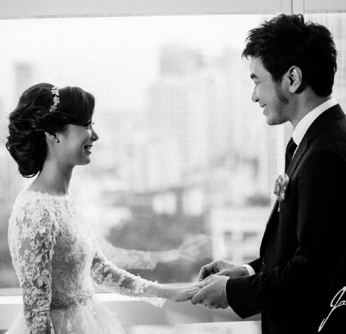 ย้อนสัญญาใจในวันแต่งงาน "แสตมป์ อภิวัชร์" ให้คำมั่นกับ  "นิว จีริสุดา" (คลิป)