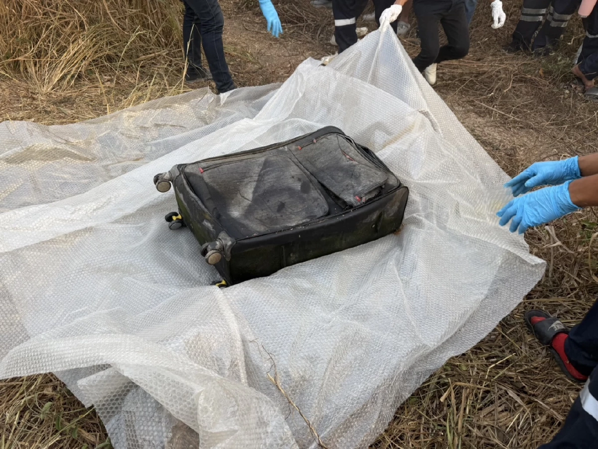 เปิดปมเก๋งปริศนา ขับวนเวียนก่อนพบร่างสาวถูกฆาตกรรม ยัดกระเป๋าถ่วงน้ำ