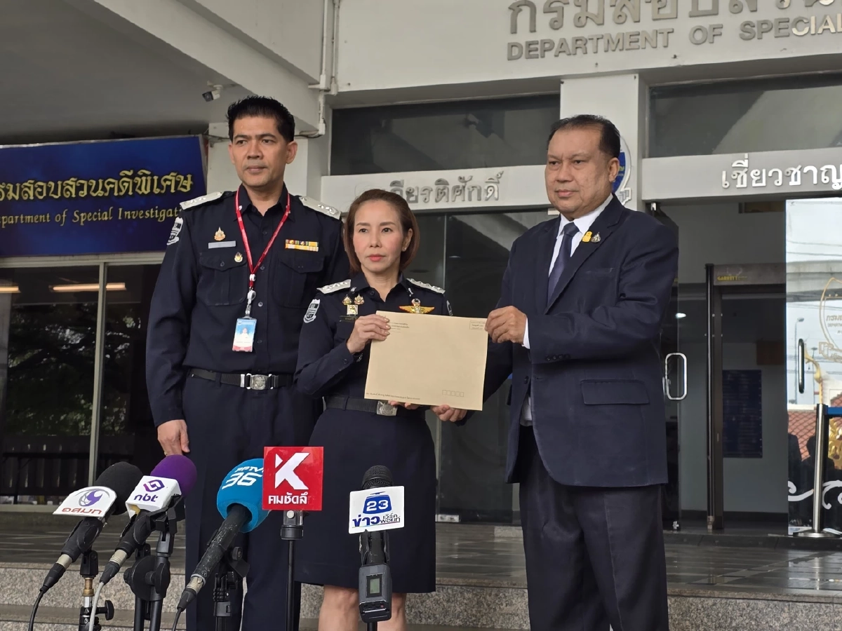 สนธิญา ขวาง ดีเอสไอ รับคดีฮั้วเลือกสว. เป็นคดีพิเศษ มองควรปล่อย กกต. ทำเอง