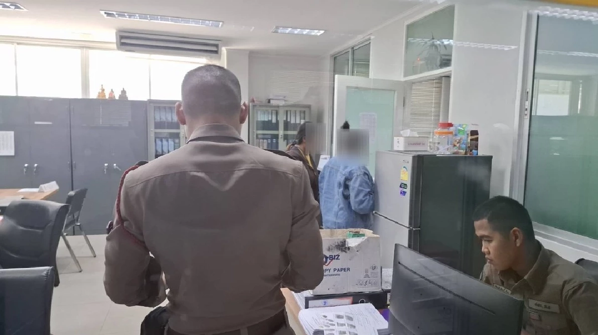 สาวรุ่งอรุณ ย่องเงียบรับทราบข้อหา พ.ร.บ.คอมฯ ปมสร้างเรื่องท้องทิพย์