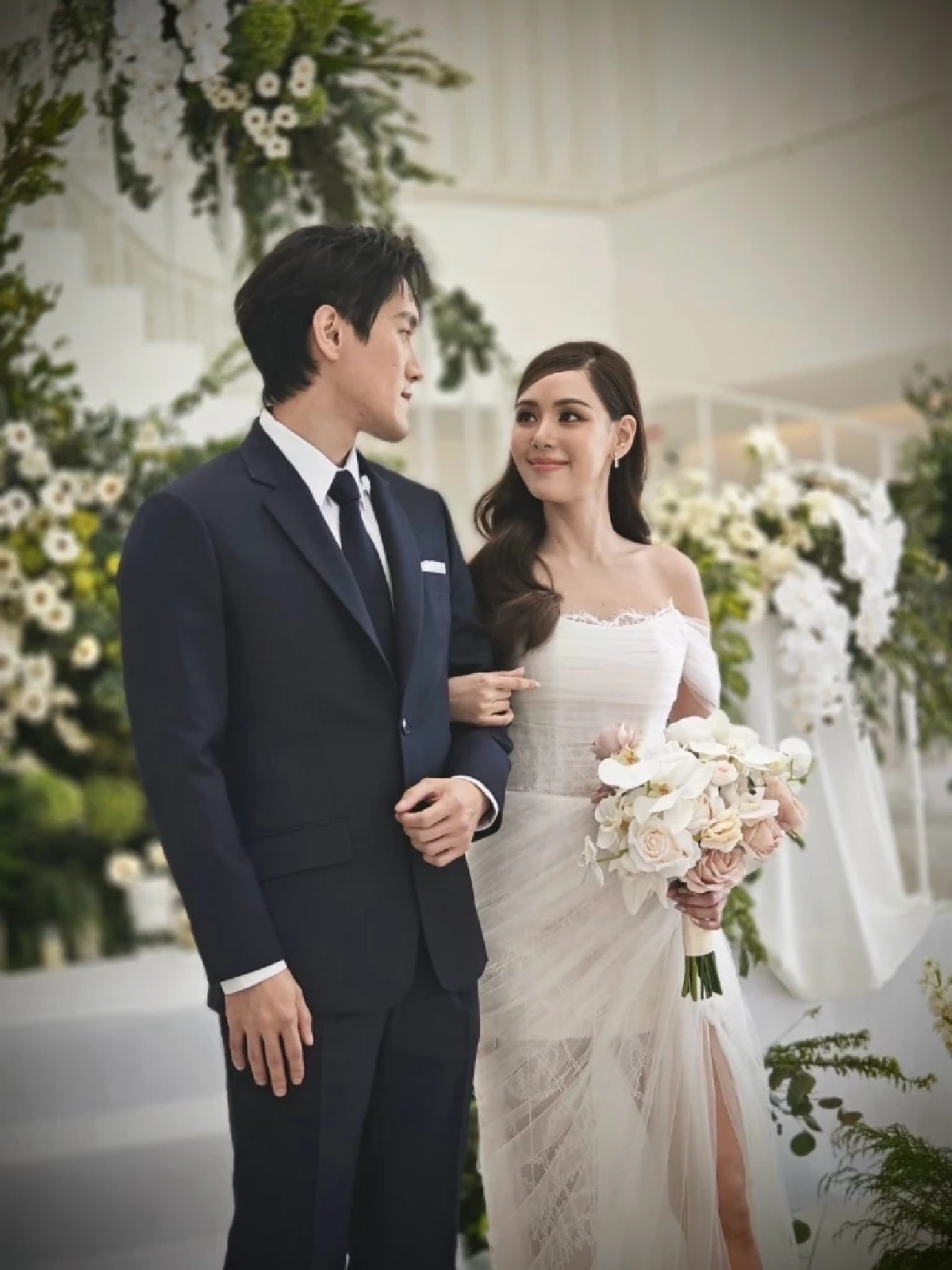 หวานฉ่ำ! "ตูน พิมพ์ปวีณ์" แต่ง "กี้ วัฒนชัย" นักธุรกิจ หลังคบ 13 ปี