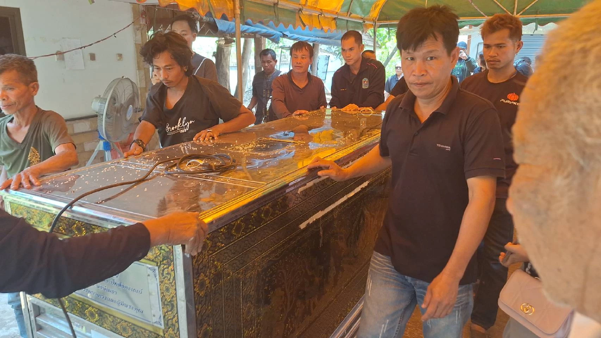 สลด! หนุ่ม ม.6 จัดงานศพทิพย์ให้แม่วุ่นทั้งบ้าน สุดท้ายปู่ตายจริง