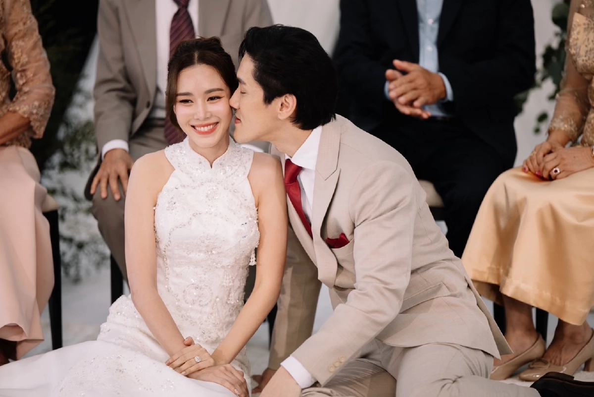 หวานฉ่ำ! "ตูน พิมพ์ปวีณ์" แต่ง "กี้ วัฒนชัย" นักธุรกิจ หลังคบ 13 ปี