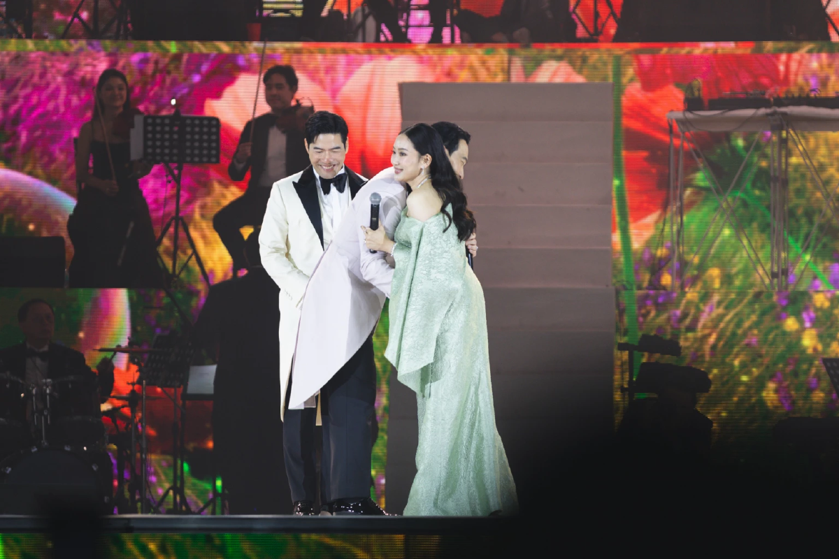 นายกฯ อุ๊งอิ๊ง ร่วมยินดี วู้ดดี้ - โอ๊ต จัดใหญ่ควงคู่ฉลองมงคลสมรส