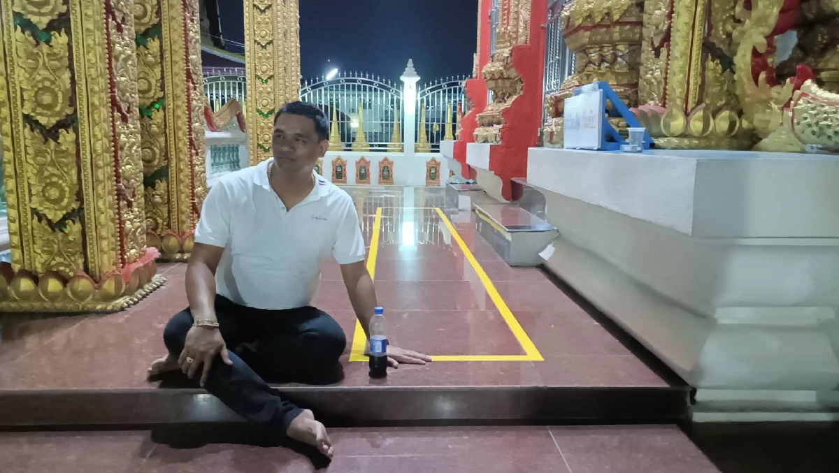ลูกไฟปริศนา ตกจากฟ้าพุ่งลงหลังโบสถ์ เกิดปาฏิหาริย์น่าขนลุก