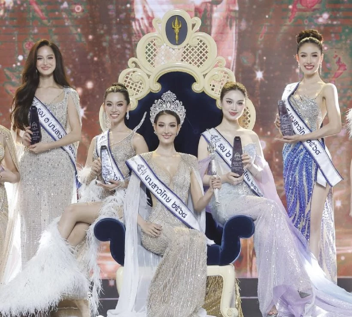 \"หมูแฮม\" ไม่หยุดเฉิดฉาย ขโมยซีนทุกสายตา ครองมงกุฎนางสาวไทย ปี 68