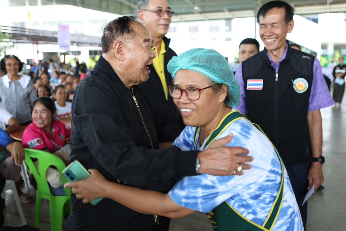ลุงป้อม ลั่น ต้องมีคนรับผิดชอบเหตุปะทะชายแดน ซัดรัฐบาลไทยอ่อนแอ
